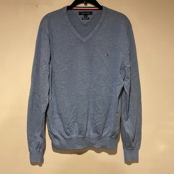 Tommy Hilfilger Sweater Large - Picture 1 of 4